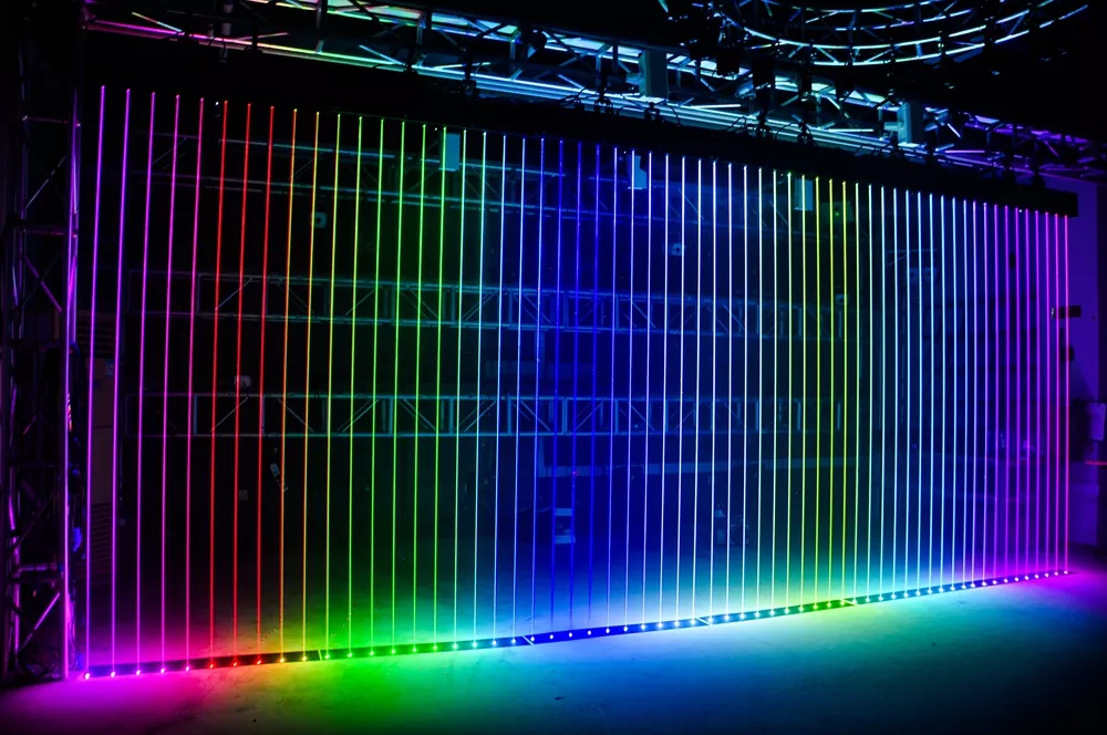 256‑grade dimming laser