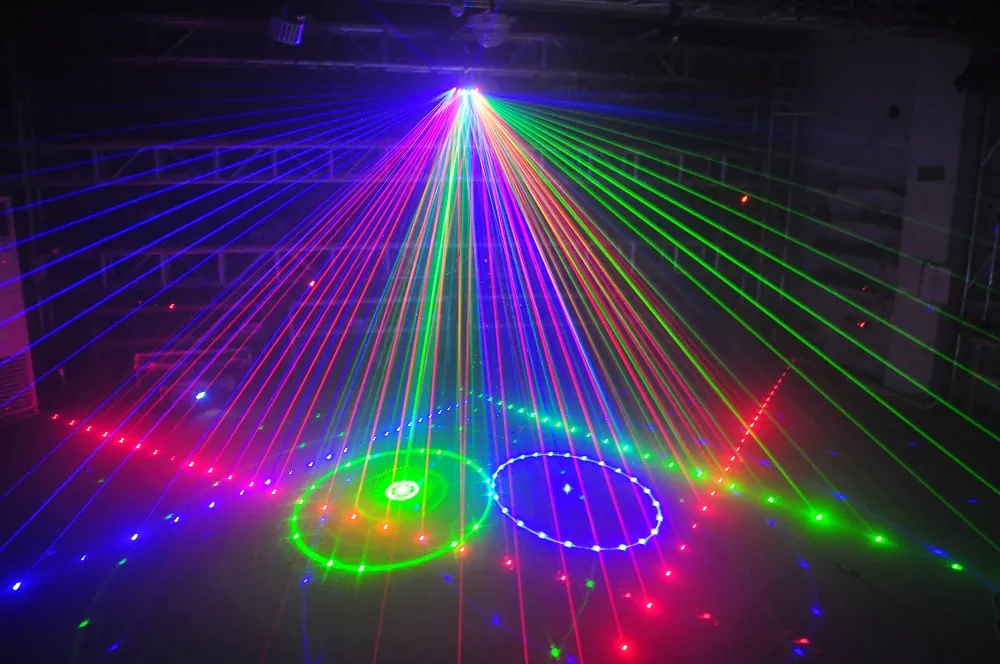 6-aperture RGB Laser 24 Patterns 1D Sector Crossing Beams 6CH DMX Black Out Sound Auto Master-Slave Key Switch 15W 100-250V Compact 2.2Kg Stage Light Multi-beam Animation Laser Indoor Entertainment Fixture for Party Venues Stage Equipment Colorful Laser Lighting