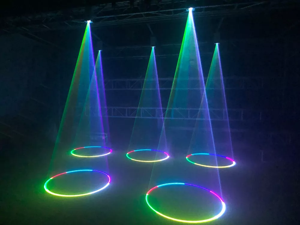 2W 3W RGB Animation Laser Projector IP65 Waterproof 20/30KPPS Scanner ±20/±25° DMX AUTO Master-Slave ILDA 100+ Beam Graphics Waterproof Ports Long Lifespan 30-60W Stage Lighting Full-color Indoor Outdoor Fixture for Advertising Scenic Lighting Shows Stable Performance Party Wedding Stage Equipment