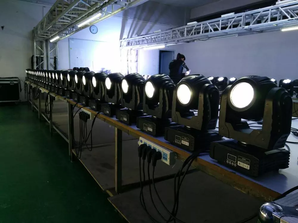 60W RGBW 4in1 Mini LED Beam Moving Head DMX 11° Narrow Beam IR Remote Stage Light Eight Built-in Auto Programs Ultra Compact Light Low Power High Bright Indoor Mini Spot Omega Bracket Easy Truss Mount Rental Performance Lamp for Booth Banquet Mini Stage Rental Lounge Bar