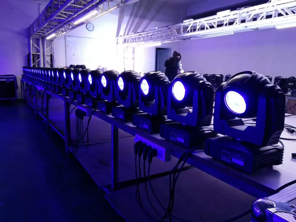 60W RGBW 4in1 Mini LED Beam Moving Head DMX 11° Narrow Beam IR Remote Stage Light Eight Built-in Auto Programs Ultra Compact Light Low Power High Bright Indoor Mini Spot Omega Bracket Easy Truss Mount Rental Performance Lamp for Booth Banquet Mini Stage Rental Lounge Bar