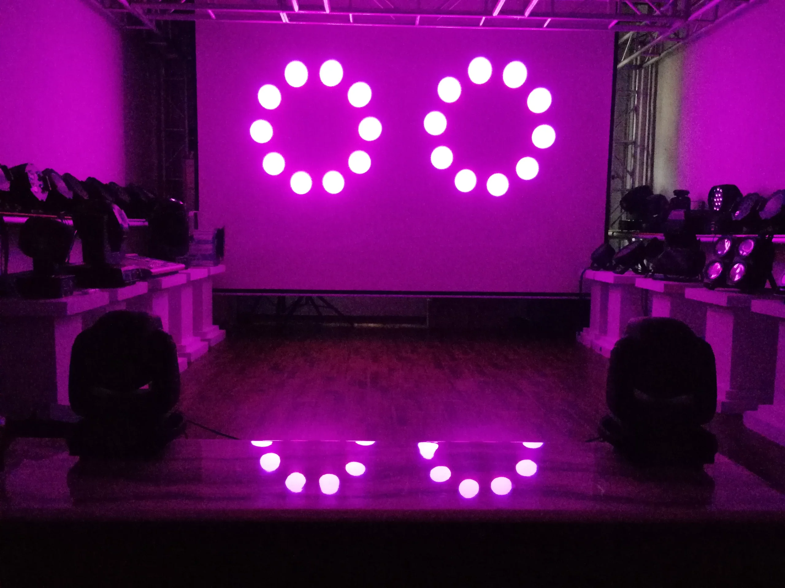 效果 (2) 100W Spot 4×10W Wash Moving Head 12/16/23 DMX 540°190° 18° Zoom 3-facet Prism 8 Gobos OLED Stage Light Performance Fixture 50000H Lifespan Indoor Lighting Device Lightweight Stable Entertainment Stage Equipment for Ceremony Fashion Show Club Event Exhibition Bar