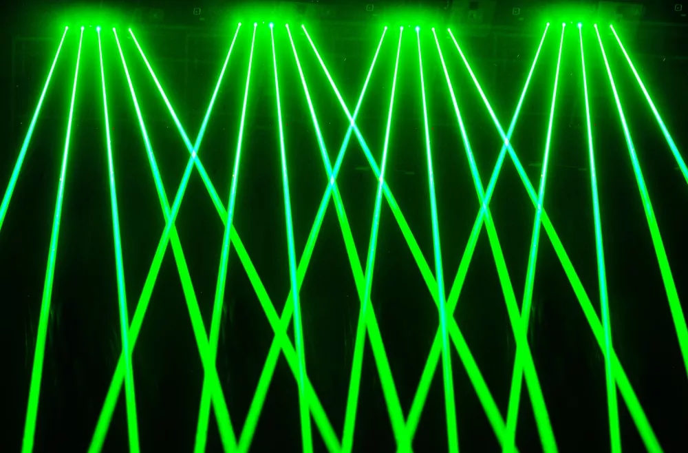 5-head RGB Laser Array 256-level Dimming 10cm Beam Spacing XY Adjust Dustproof 16CH DMX Sound Auto Manual Master-Slave Safety Interlock 90-250V Stage Lighting Five Parallel Beams Laser Light Professional Laser Bar Performance Equipment for Club Stage Parties Entertainment Venues Banquet Show Party