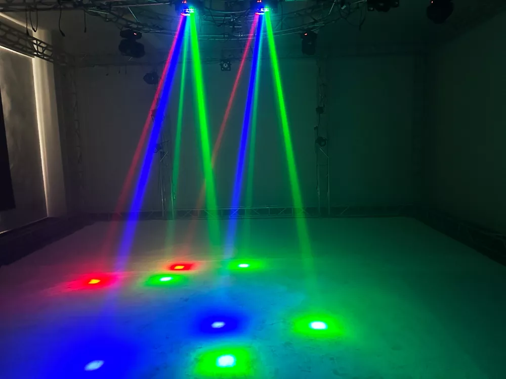 8 Eyes RGBW Spider Moving Head Light 40W Ultra Smooth Dimming Dual 60-150° Scan Stage Effect Lamp Synchronous Fixture Mini Ultra Light Easy Truss Mount Indoor Party KTV Lighting Unit for Disco Room Art Performance Fashion Show Cocktail Event Rental Booth Mini Stage