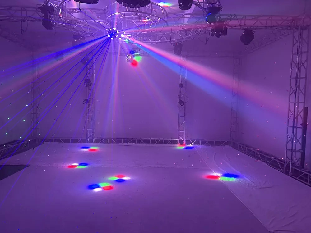 详情 (1) 18*12W 4IN1 RGBW Moving Head Light RG&B Triple Laser 180W AC90-240V 15/18 DMX 540°Pan 220°Tilt Fan Cooling Stage Fixture Sync Independent Laser Control LED Menu Equipment Indoor Performance Lamp Multiple Built-in Macro Effects Party Lighting Unit for Music Bar Dance Room Banquet Indoor Show Mini Stage
