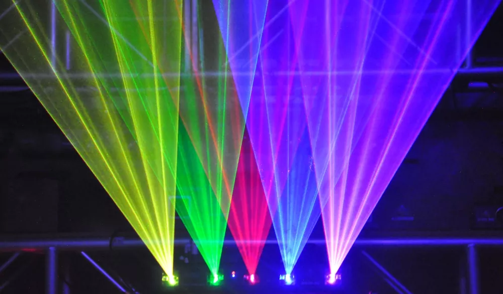 RGBPY Five-tunnel Laser Light 700W Total Power Micro-step Motor Wide Scan 7CH DMX Master Slave Sound Auto Mute Shutdown 100 Patterns 300 Effects 30W 100-250V Stage Fixture Multi-effect Animation Laser Lamp for Bar KTV Party Venues Entertainment Lighting Indoor Party Stage Light Laser Device