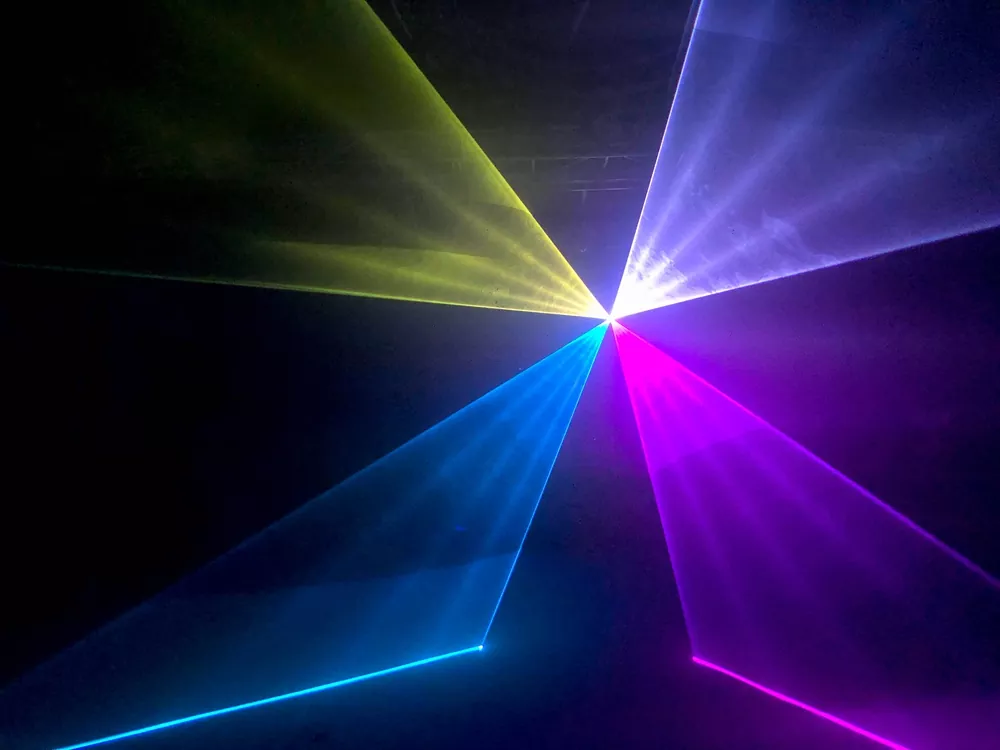 10W Pure Diode RGB Animation Laser Projector 25KPPS 25° Scanner Dual-layer Dust Oil Proof Large Heat Sink 10/34CH DMX Sound Auto ILDA Hundreds Animation Programs Single Beam Protection 100-250V Stage Light High-power Entertainment Equipment Professional Stage Lighting for Disco KTV Performance Venue Large Shows & Clubs