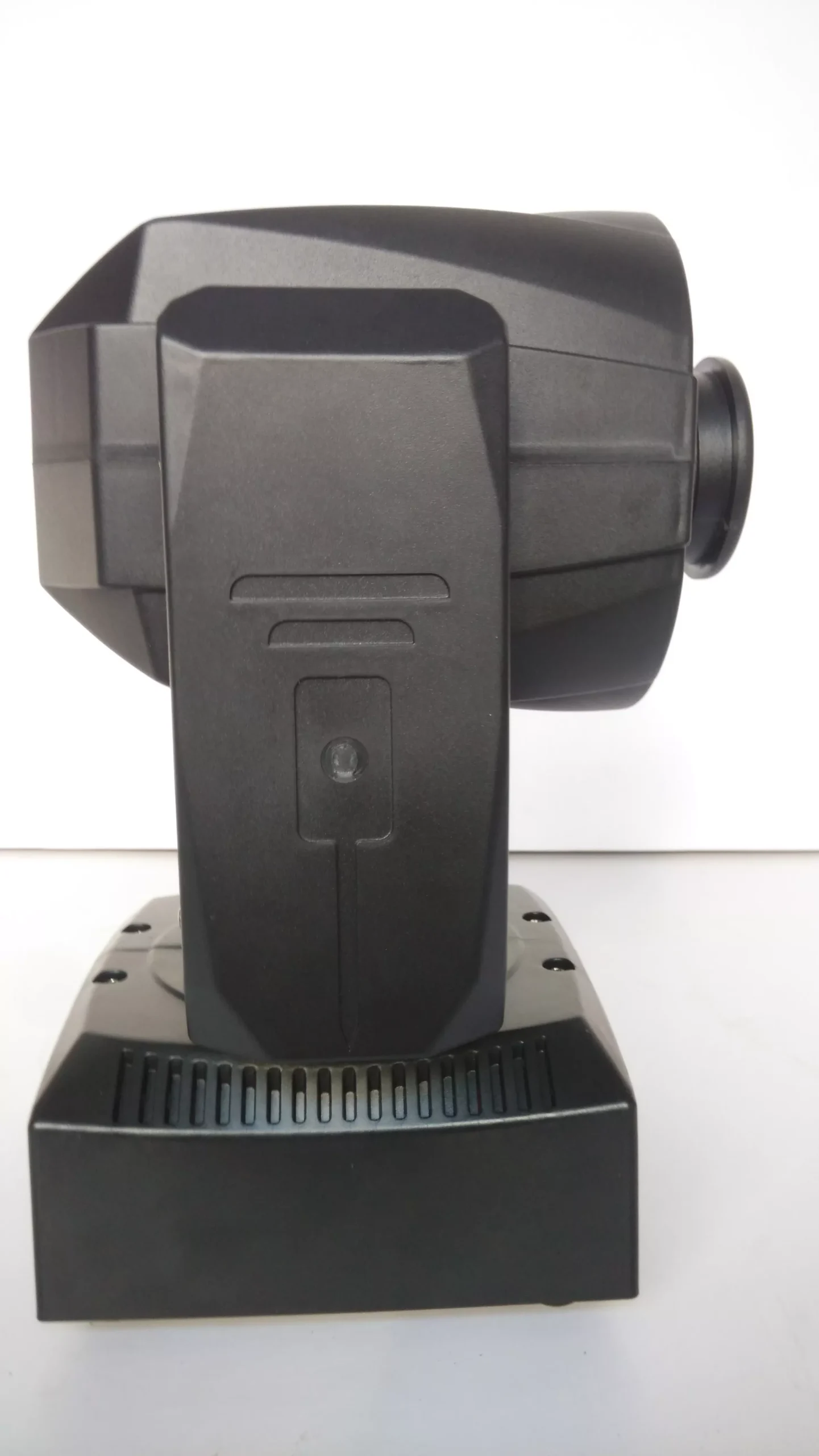 详情 (5) Dual Function Spot Wash Moving Head 75W+9*12W 6in1 LED 16bit Prism Electronic Focus LCD Stage Light Mini 30W Indoor Performance Lamp for Banquet Show Wedding Disco Party KTV Entertainment Venue