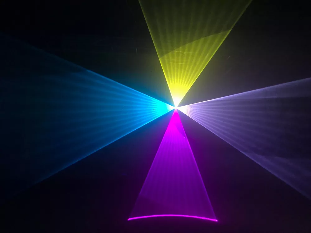 10W Pure Diode RGB Animation Laser Projector 25KPPS 25° Scanner Dual-layer Dust Oil Proof Large Heat Sink 10/34CH DMX Sound Auto ILDA Hundreds Animation Programs Single Beam Protection 100-250V Stage Light High-power Entertainment Equipment Professional Stage Lighting for Disco KTV Performance Venue Large Shows & Clubs