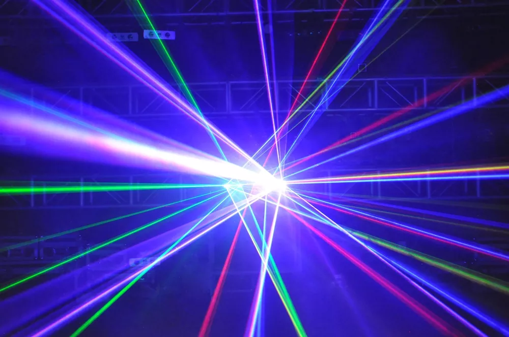 RGBPY Five-tunnel Laser Light 700W Total Power Micro-step Motor Wide Scan 7CH DMX Master Slave Sound Auto Mute Shutdown 100 Patterns 300 Effects 30W 100-250V Stage Fixture Multi-effect Animation Laser Lamp for Bar KTV Party Venues Entertainment Lighting Indoor Party Stage Light Laser Device