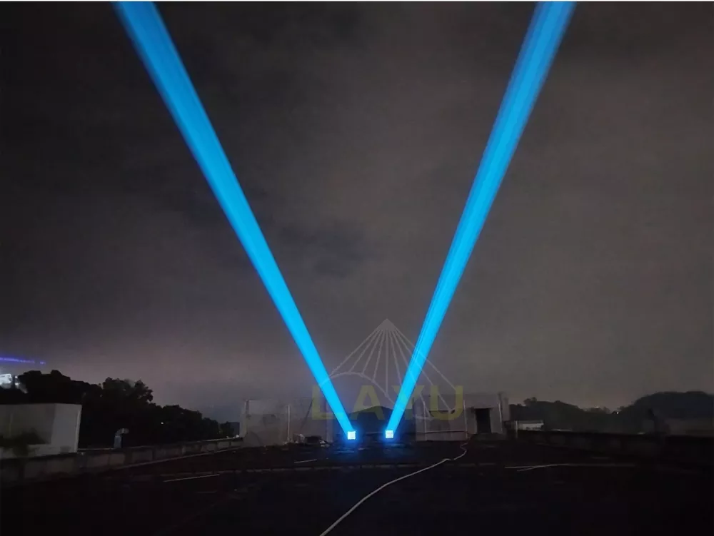 5*5 Fat Beam RGB Laser Array Light Matrix 25 Emitters 256-step Dimming IP65 Water-resistant 90-channel DMX Multi Modes High-stability Diode Tunable Rays Stage Lighting with Case IP65 Outdoor for Landscape Park Event Celebration Exhibition Decor