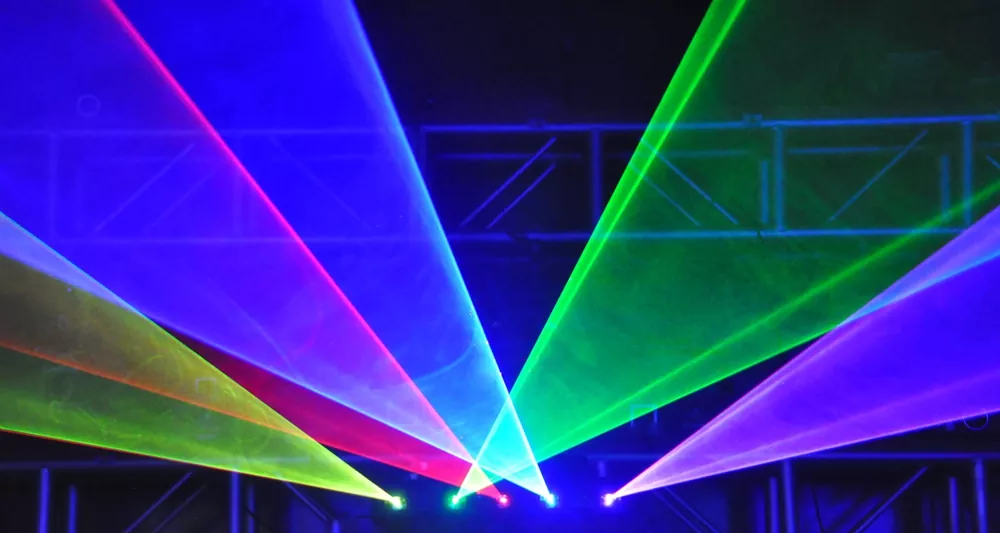 RGBPY Five-tunnel Laser Light 700W Total Power Micro-step Motor Wide Scan 7CH DMX Master Slave Sound Auto Mute Shutdown 100 Patterns 300 Effects 30W 100-250V Stage Fixture Multi-effect Animation Laser Lamp for Bar KTV Party Venues Entertainment Lighting Indoor Party Stage Light Laser Device