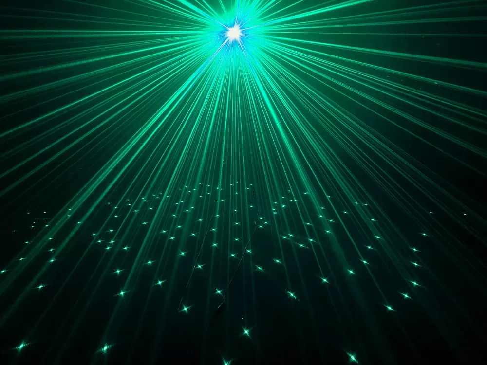 2W Seven-color Sky Star Laser IP65 DMX Auto Manual Master-Slave 10000+ Hours Lifespan 100-250V 20W Red Green Blue Yellow Pink Cyan White Twinkling Star Laser for Indoor Outdoor Light Landscape Lighting Park Square Scenic Shows