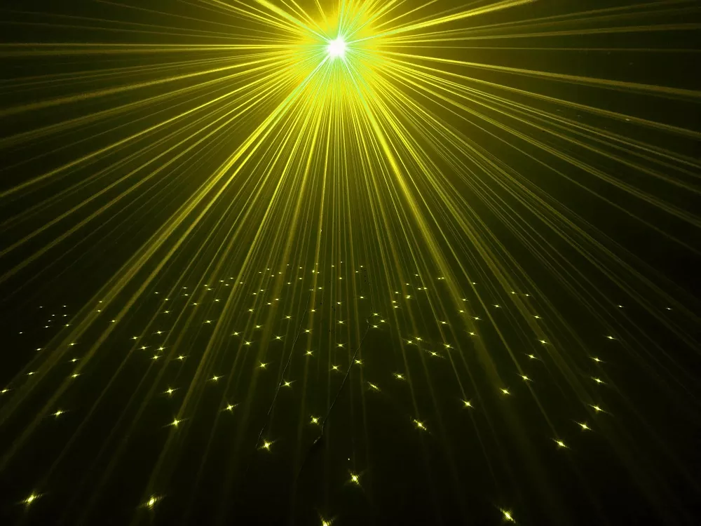 2W Seven-color Sky Star Laser IP65 DMX Auto Manual Master-Slave 10000+ Hours Lifespan 100-250V 20W Red Green Blue Yellow Pink Cyan White Twinkling Star Laser for Indoor Outdoor Light Landscape Lighting Park Square Scenic Shows