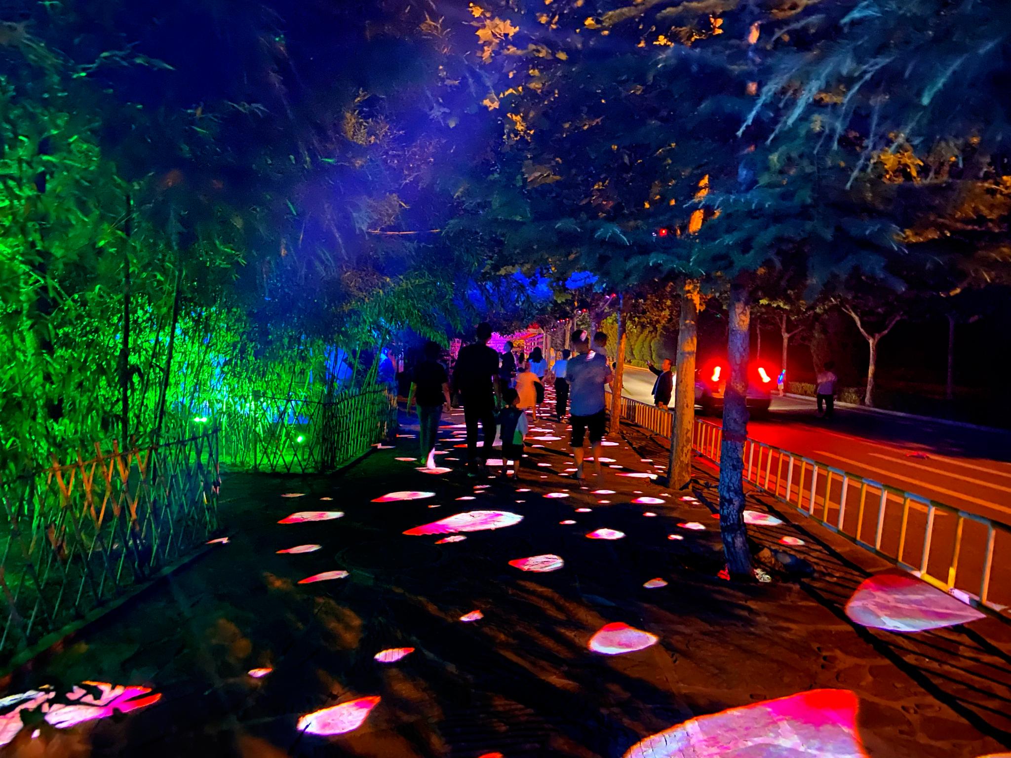evolution of full‑gamut led stage lighting technology complete buyer guide rgb rgbw 6‑in‑1 multi‑chip stage led fixture procurement reference for global live‑event