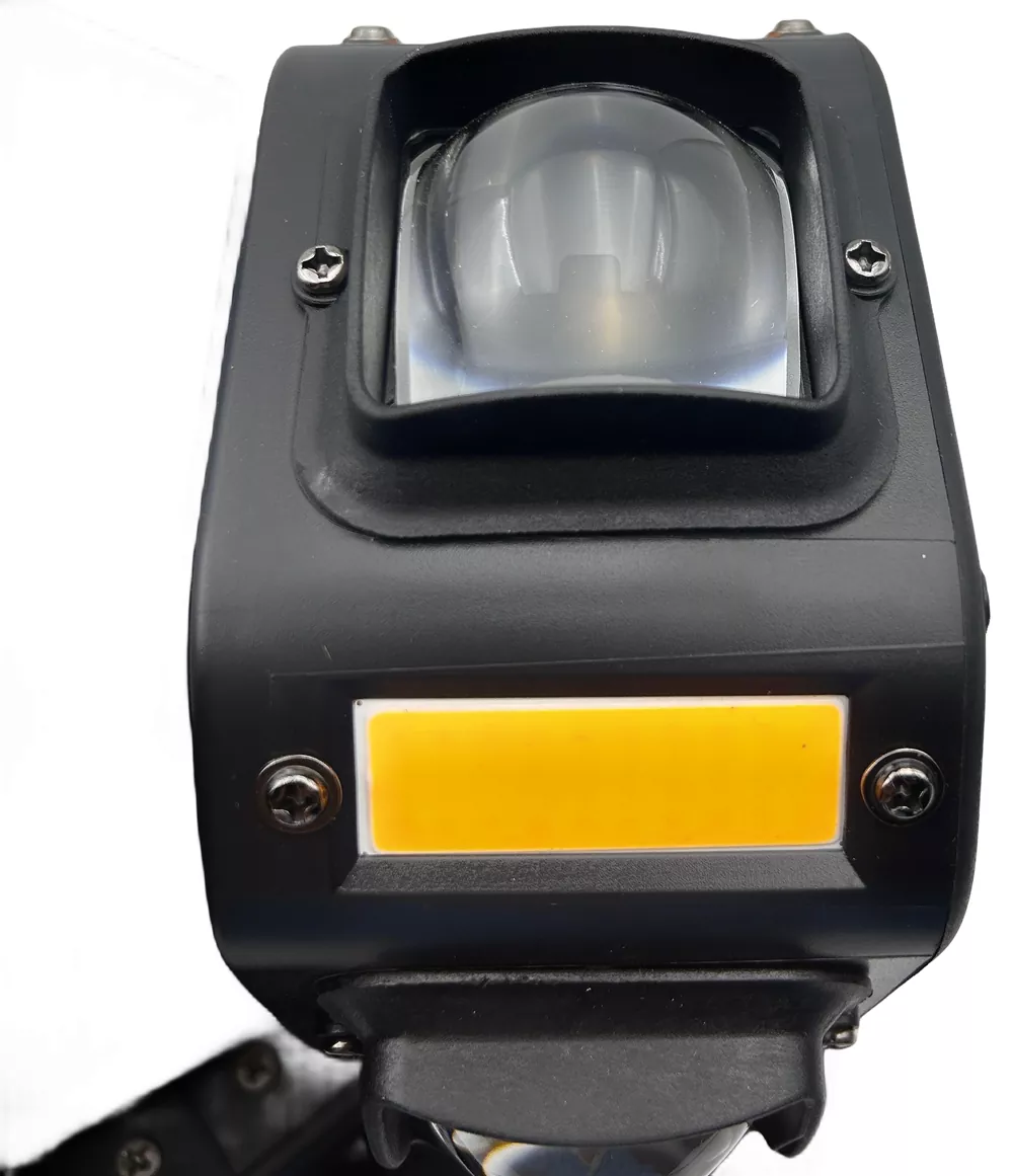 Three Head Gecko Moving Stage Light 150W 19 DMX 12x10W RGBW 12x5W Golden Strobe RGB 1mW Laser 540X 360Y Rot Fixture Indoor Party Equipment Disco KTV Performance Lamp Multi Beam Laser Golden Flash Wide Voltage for Live Gig Fashion Small Runway Party Showcase Boutique Holiday Gala Wedding Events Mini Stage