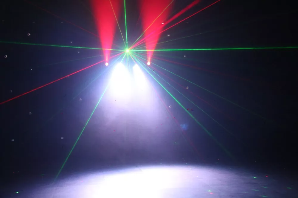 all‑in‑one stage lighting bar